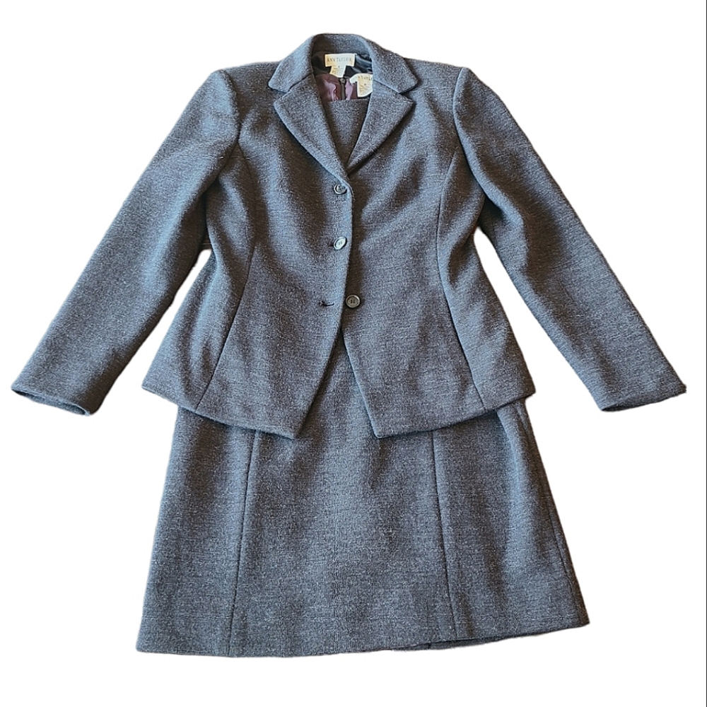 Ann Taylor 100% wool charcoal gray shift dress 3-button jacket suit set size 2